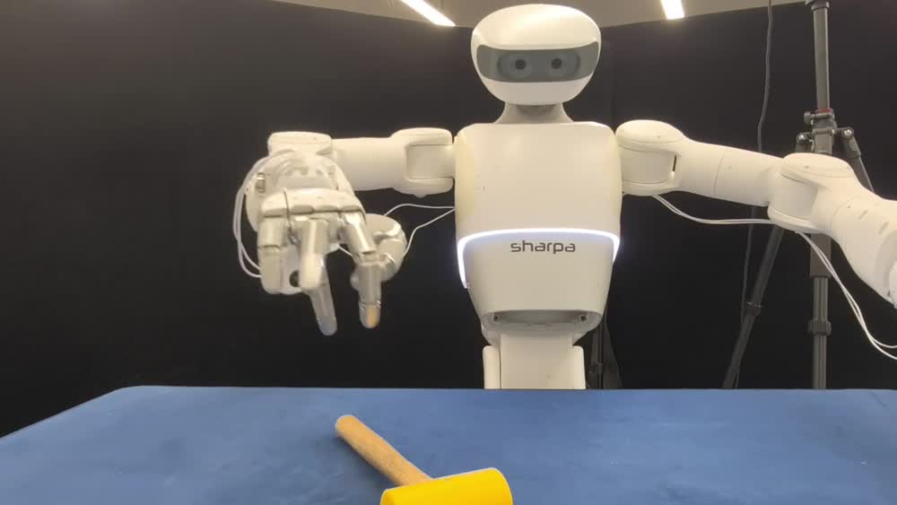 Real robot · grasp, lift, and reorient